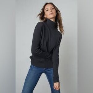 Velvet by Graham and Spencer Renny Turtleneck Sweater. XS